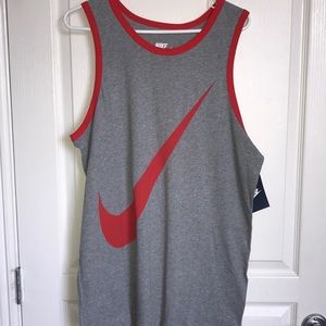 Nike Graphic Tank